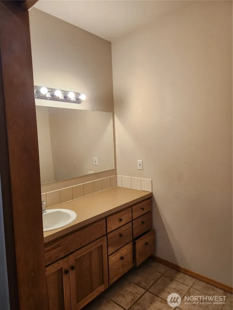 410 NE 3rd Avenue Ephrata WA 98823