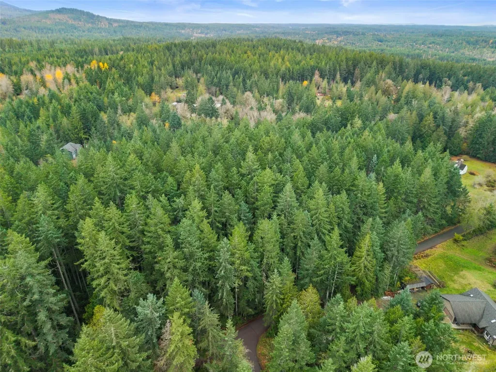 3 Larson Lane NW Seabeck WA 98380