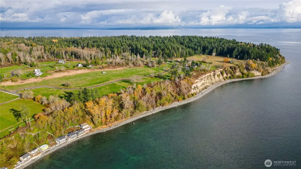 2242 Seabright Loop Point Roberts WA 98281