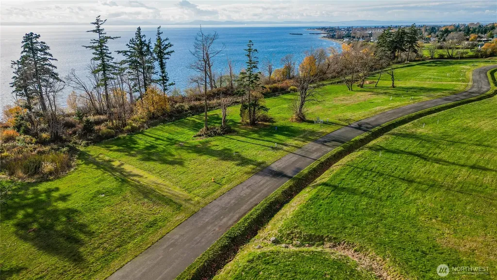 2242 Seabright Loop Point Roberts WA 98281