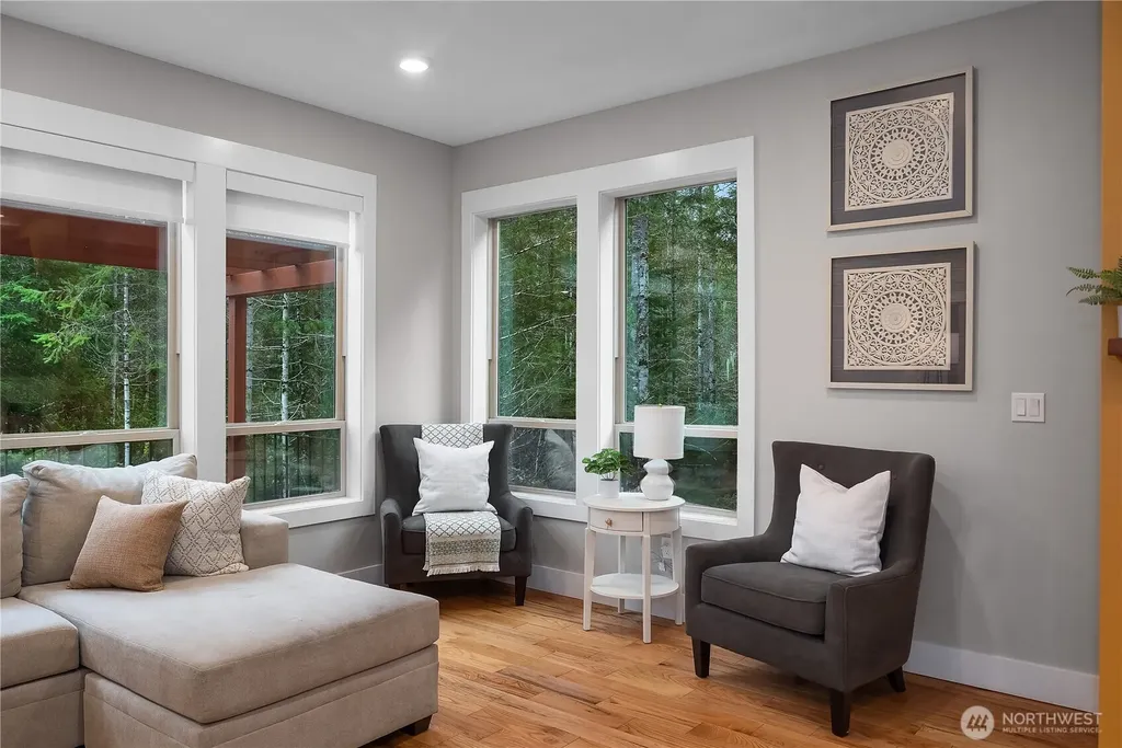 40 E Susan Court Union WA 98592