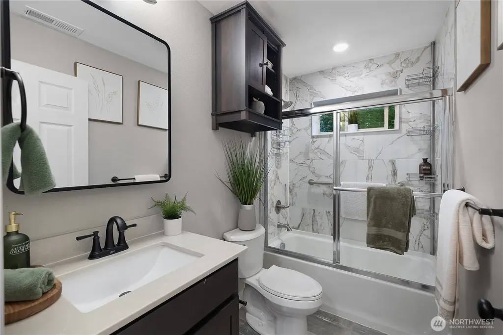 40 E Susan Court Union WA 98592
