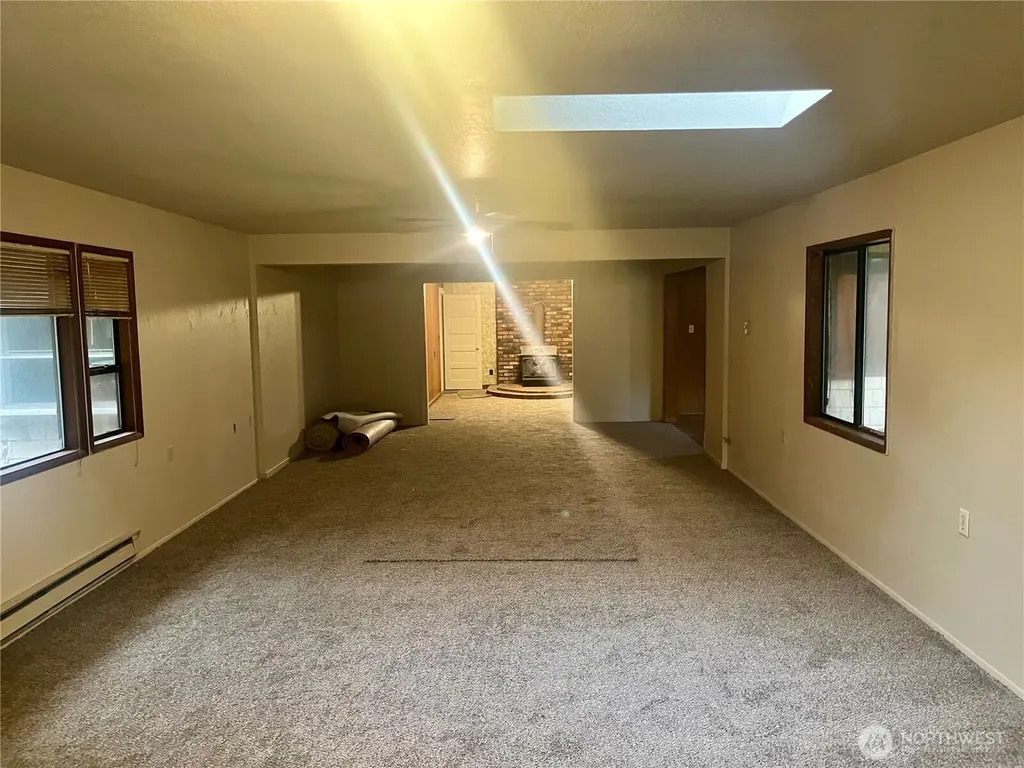 5945 Ivan Way SW Rochester WA 98579