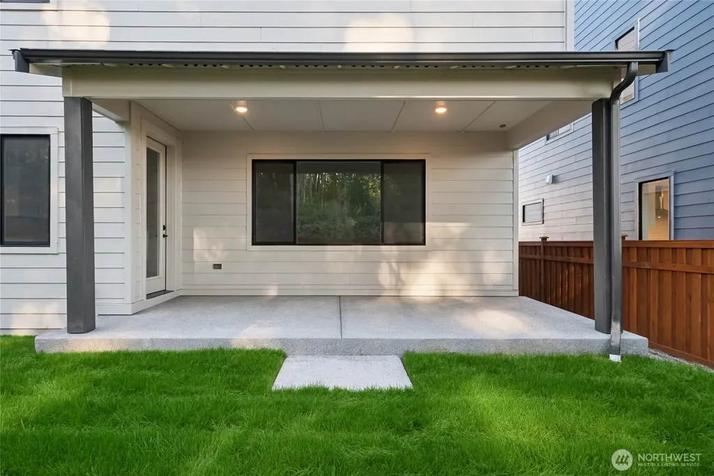 20410 154th Street E Bonney Lake WA 98391