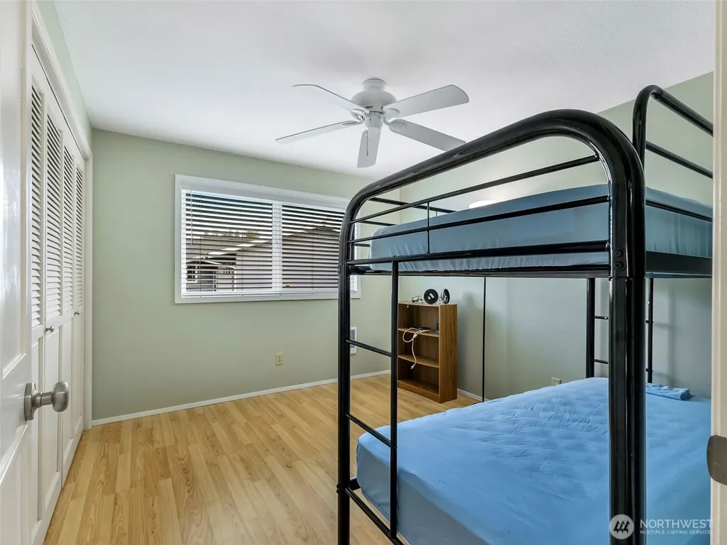 23716 J Place Ocean Park WA 98640