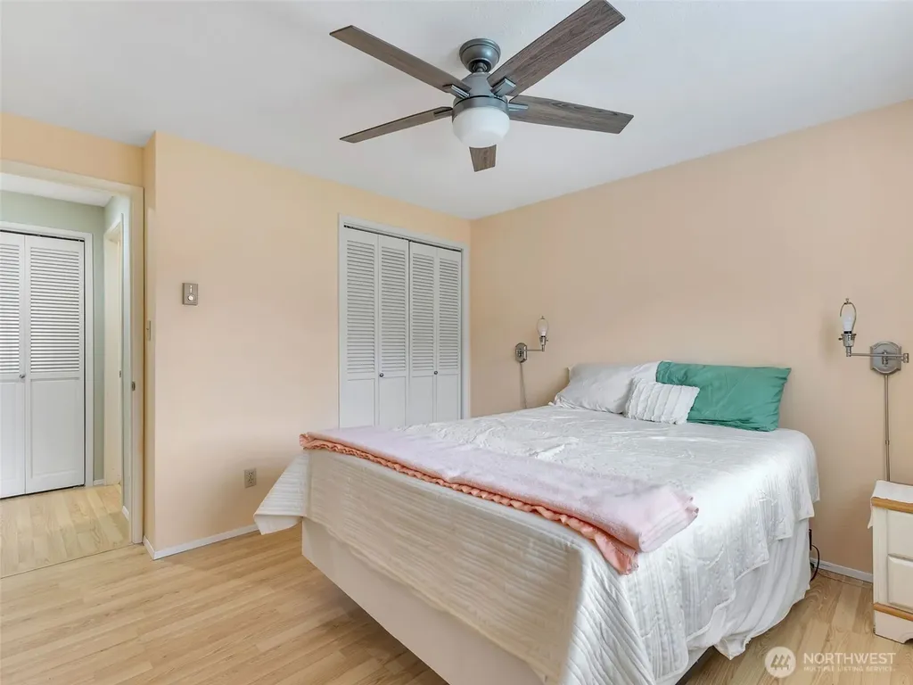23716 J Place Ocean Park WA 98640