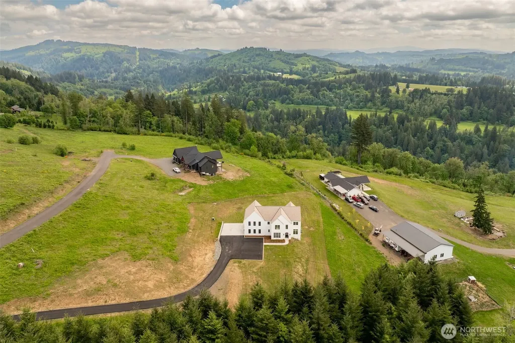 242 Cornerstone Lane Woodland WA 98674