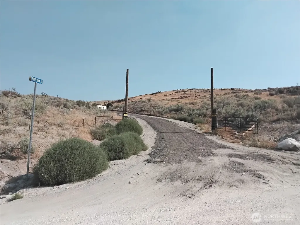 6 Painted Rock Road Tonasket WA 98855