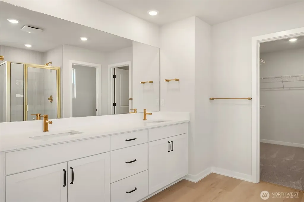 23419 Marinwood Circle NE Kingston WA 98346