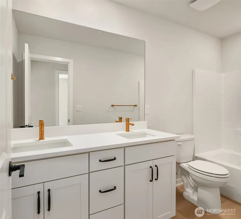 23419 Marinwood Circle NE Kingston WA 98346
