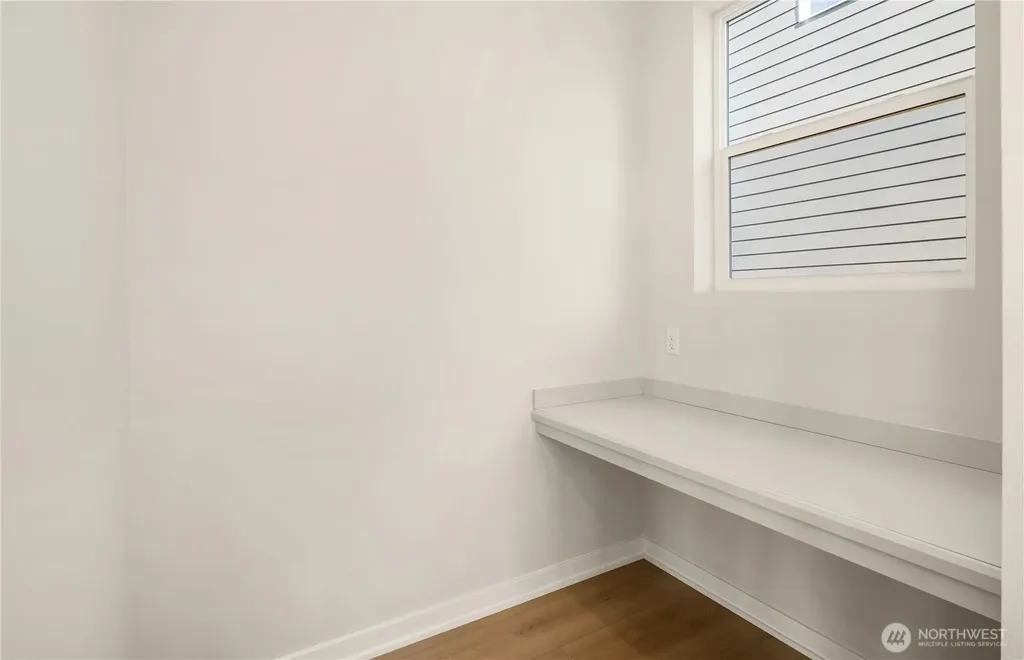 23479 Marinwood Circle NE Kingston WA 98346