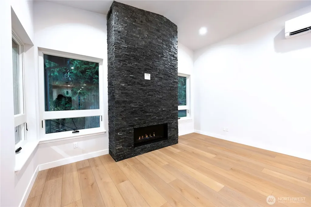 9078 Sea Mist Lane Blaine WA 98230