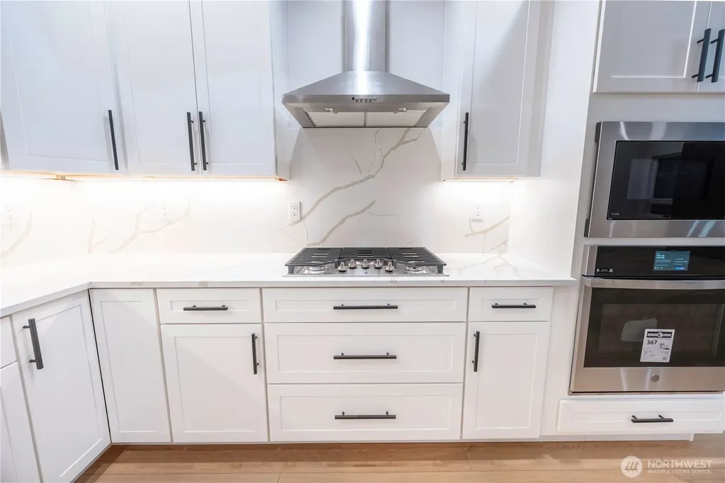 9078 Sea Mist Lane Blaine WA 98230