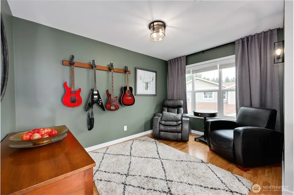 7701 Beacon Place NE Bremerton WA 98311