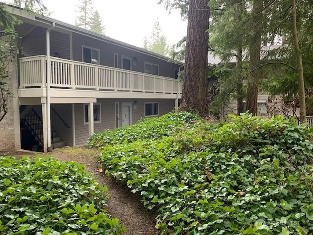 14435 NE 40 Street Bellevue WA 98007