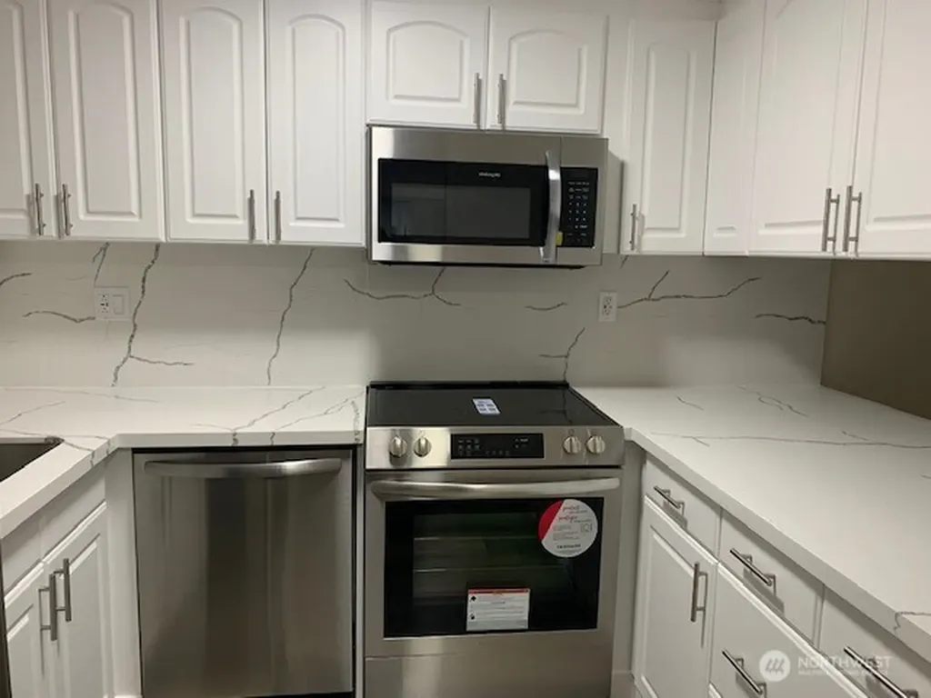 14435 NE 40 Street Bellevue WA 98007