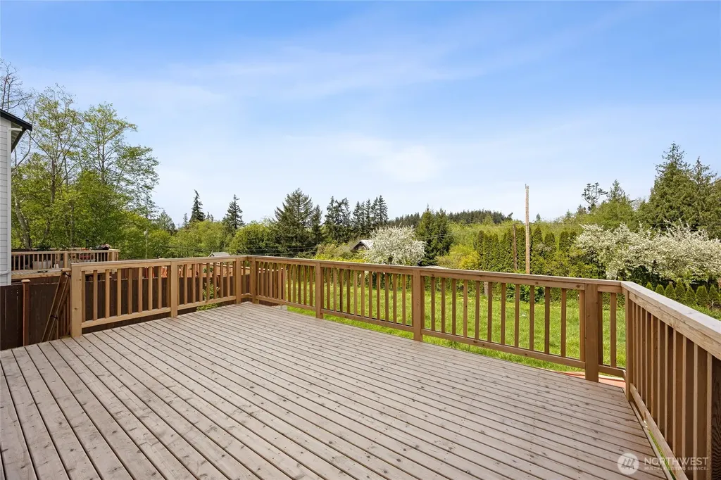 7911 287th Place NW Stanwood WA 98292