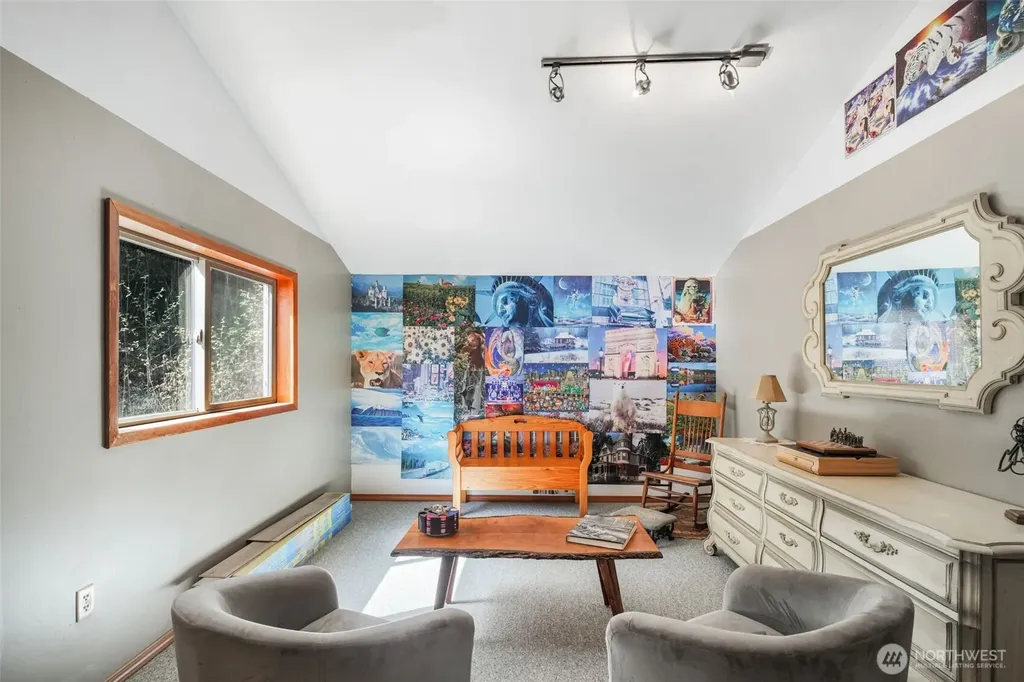289 Long And Winding Road Randle WA 98377