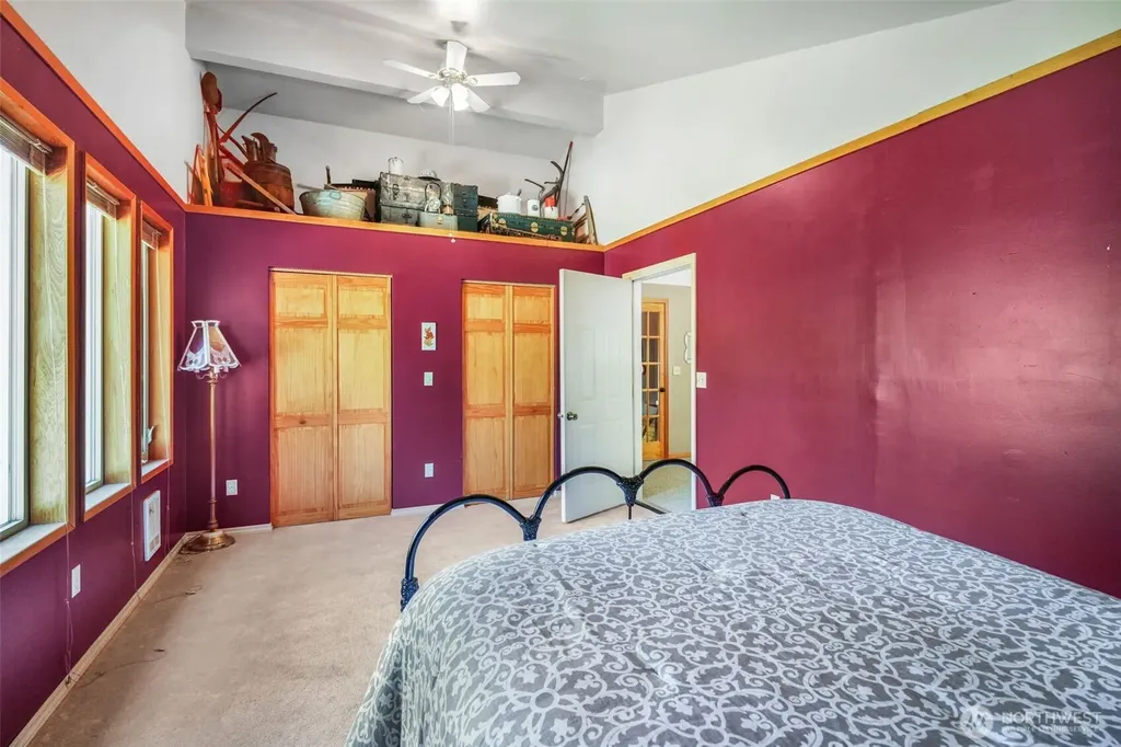 289 Long And Winding Road Randle WA 98377