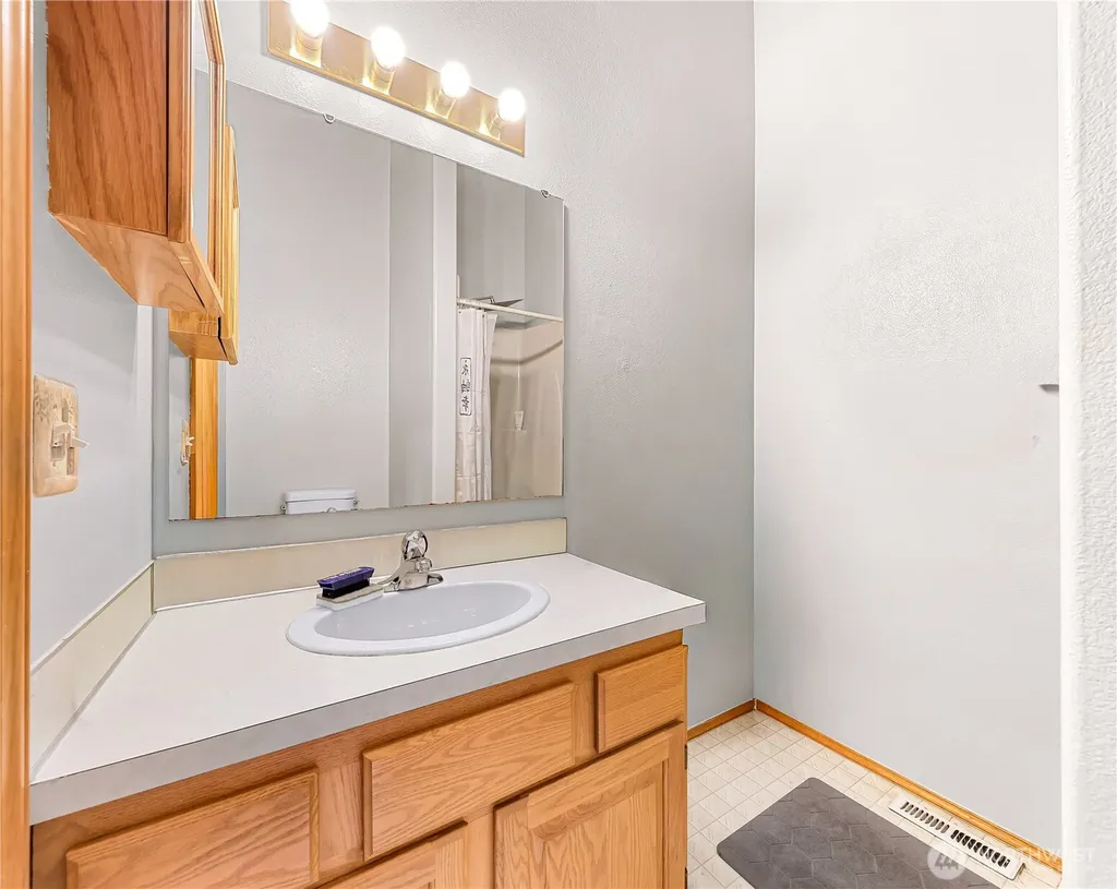 1470 James Street Bellingham WA 98225