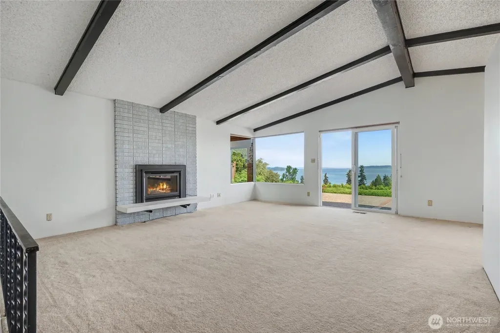 204 SW 298th Place Federal Way WA 98023