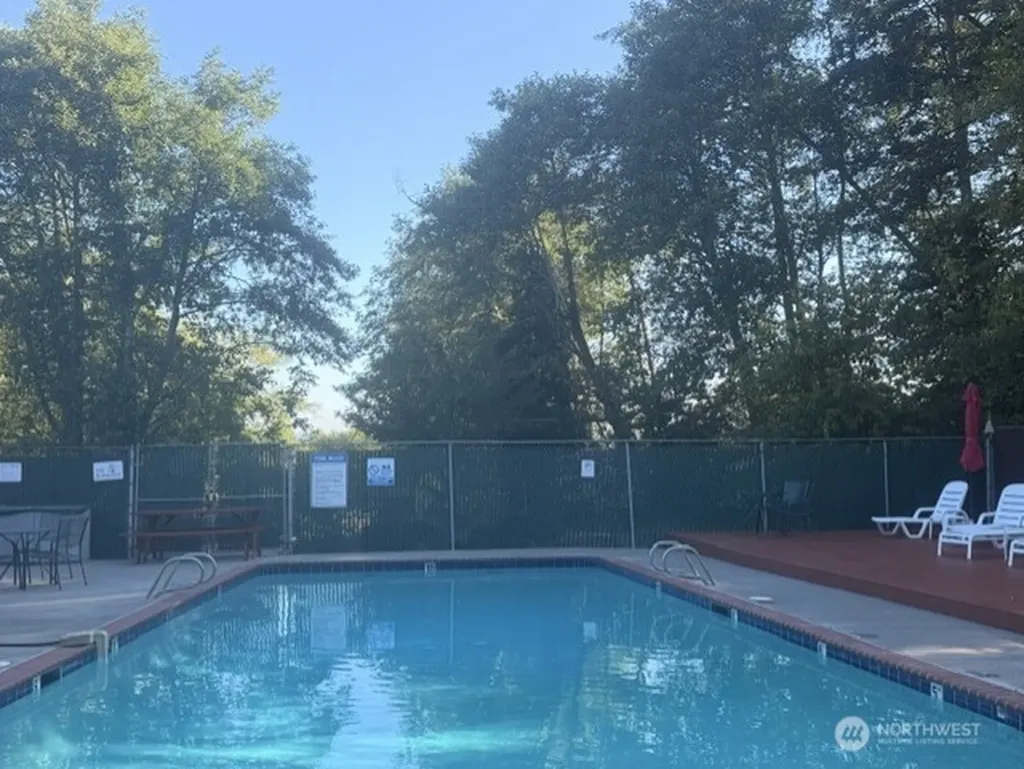 204 SW 298th Place Federal Way WA 98023