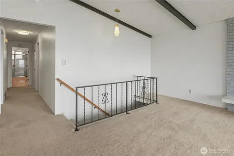 204 SW 298th Place Federal Way WA 98023