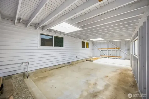 204 SW 298th Place Federal Way WA 98023
