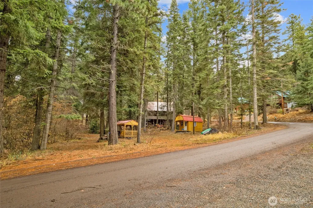 1211 Pine Loch Sun Drive Ronald WA 98940