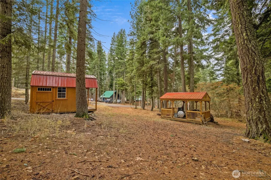 1211 Pine Loch Sun Drive Ronald WA 98940