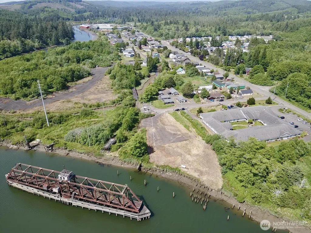 1010 Division Street Hoquiam WA 98550