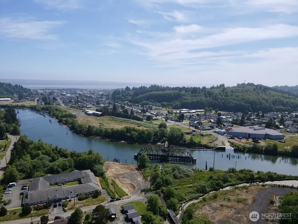 1010 Division Street Hoquiam WA 98550
