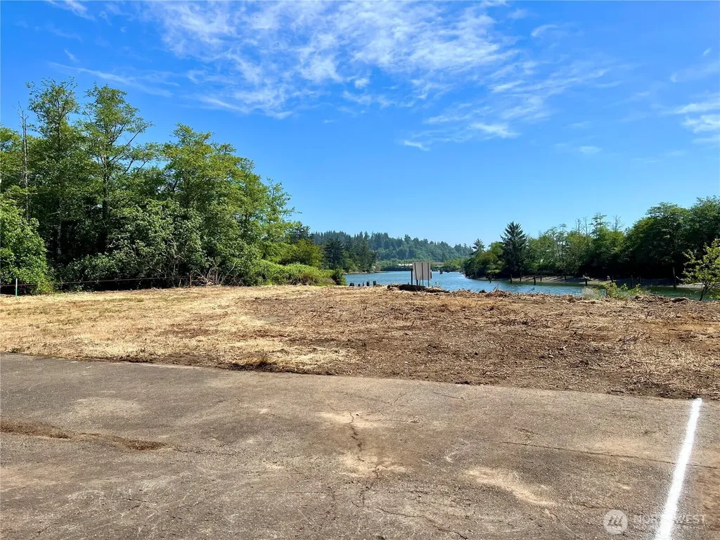 1010 Division Street Hoquiam WA 98550