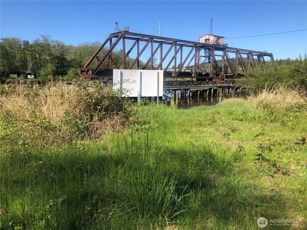 1010 Division Street Hoquiam WA 98550