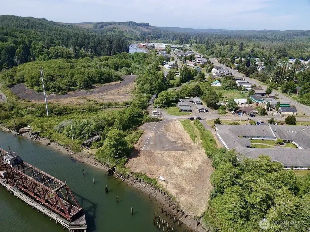 1010 Division Street Hoquiam WA 98550