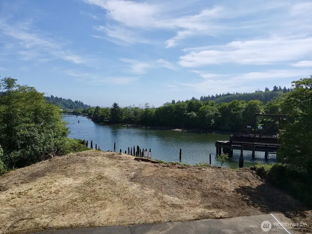 1010 Division Street Hoquiam WA 98550