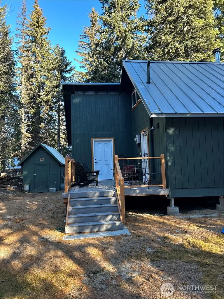 5 Moore Riverside WA 98840