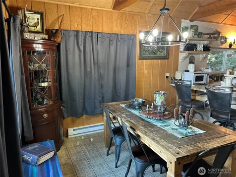 5 Moore Riverside WA 98840