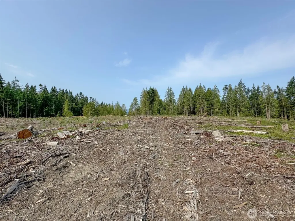 319 W Reservoir Road Sequim WA 98382
