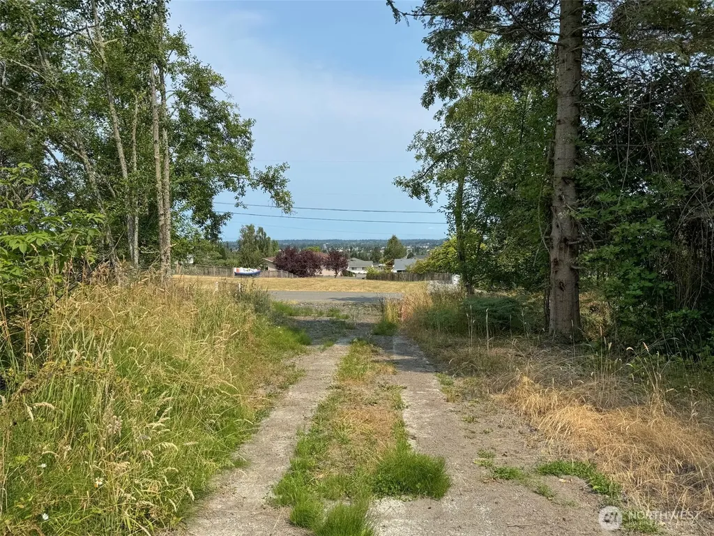 319 W Reservoir Road Sequim WA 98382