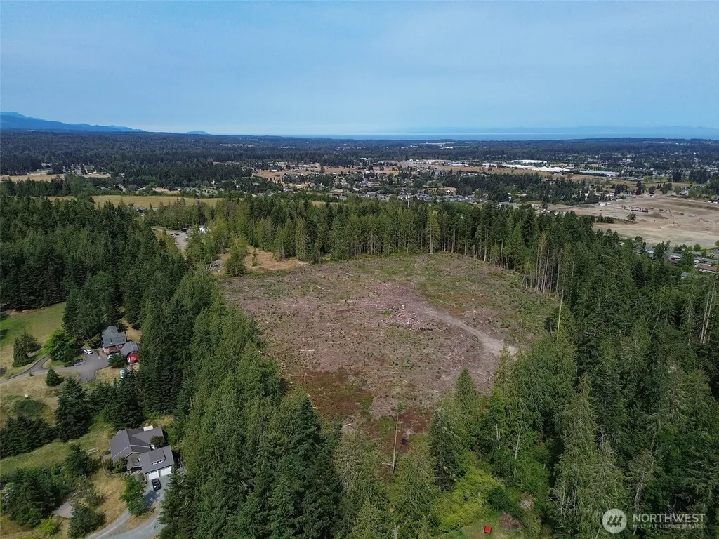 319 W Reservoir Road Sequim WA 98382