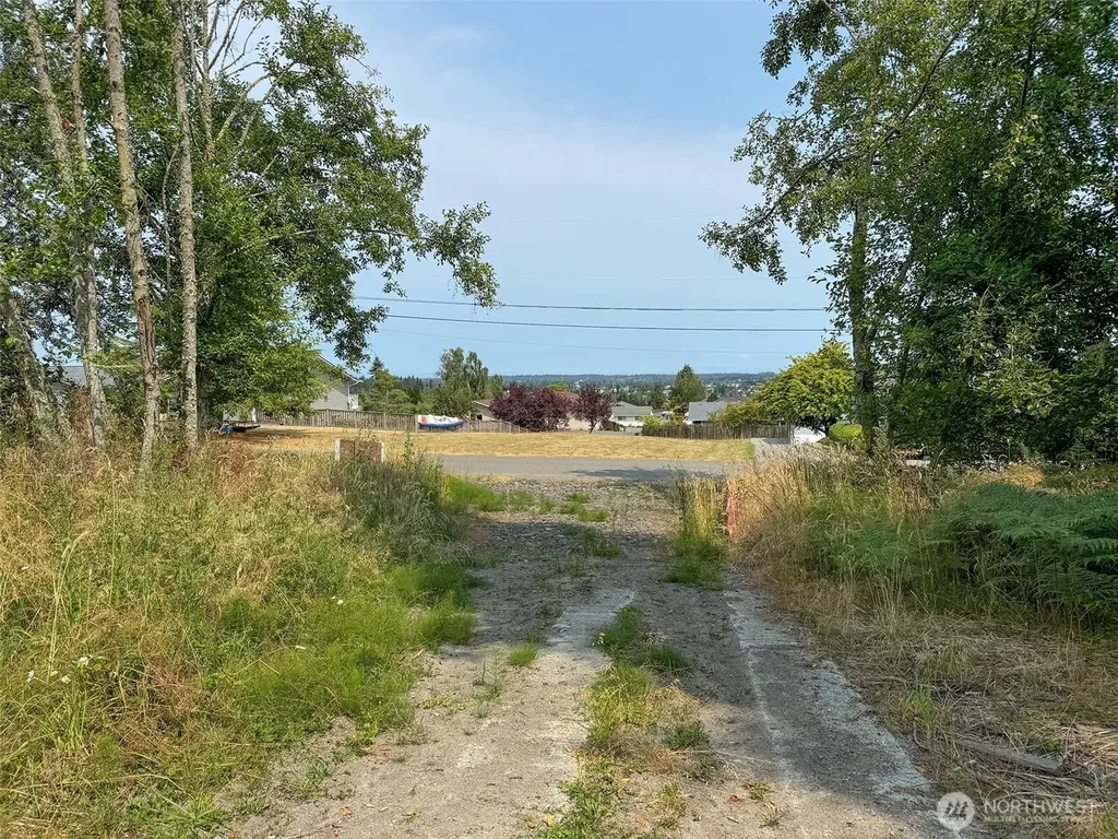 319 W Reservoir Road Sequim WA 98382