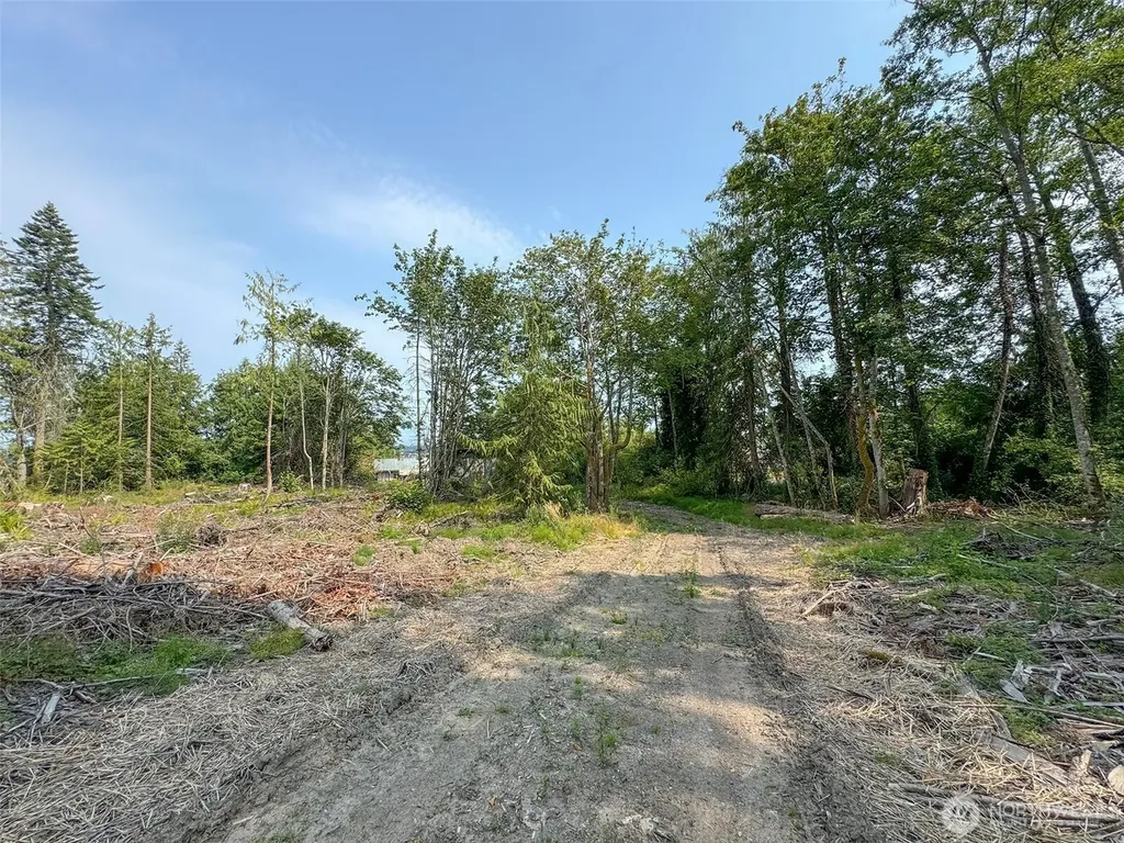 319 W Reservoir Road Sequim WA 98382