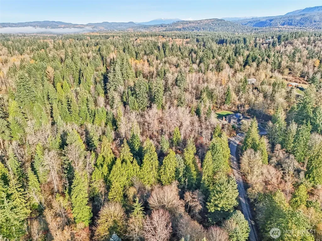 111 W Lake Joy Drive NE Carnation WA 98014