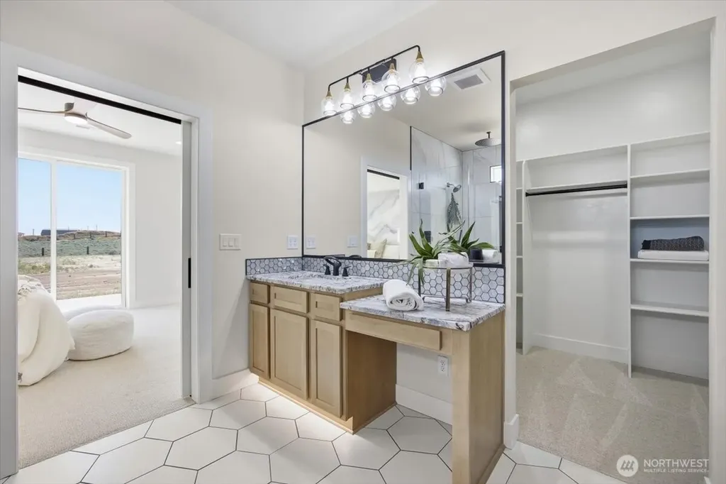 29183 Mammoth Drive Kennewick WA 99338