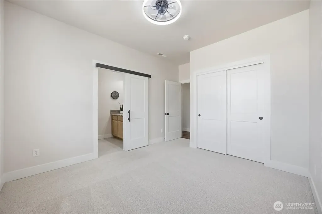 29183 Mammoth Drive Kennewick WA 99338