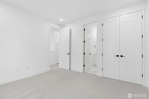 18805 99th Court NE Bothell WA 98011