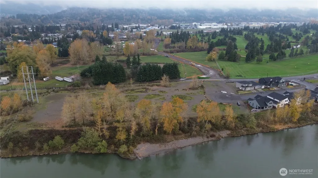 2000 S River Road Kelso WA 98626