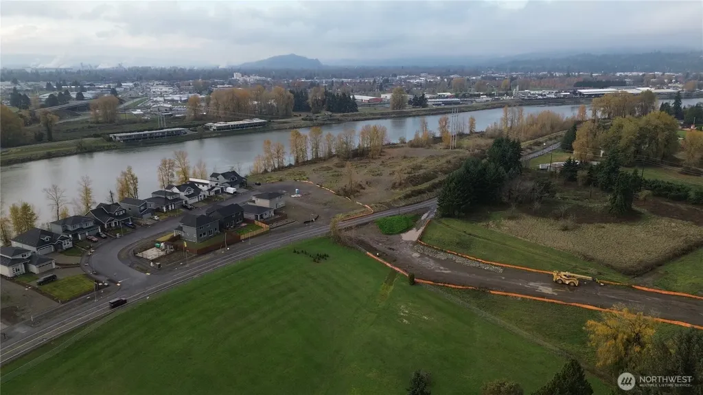 2000 S River Road Kelso WA 98626