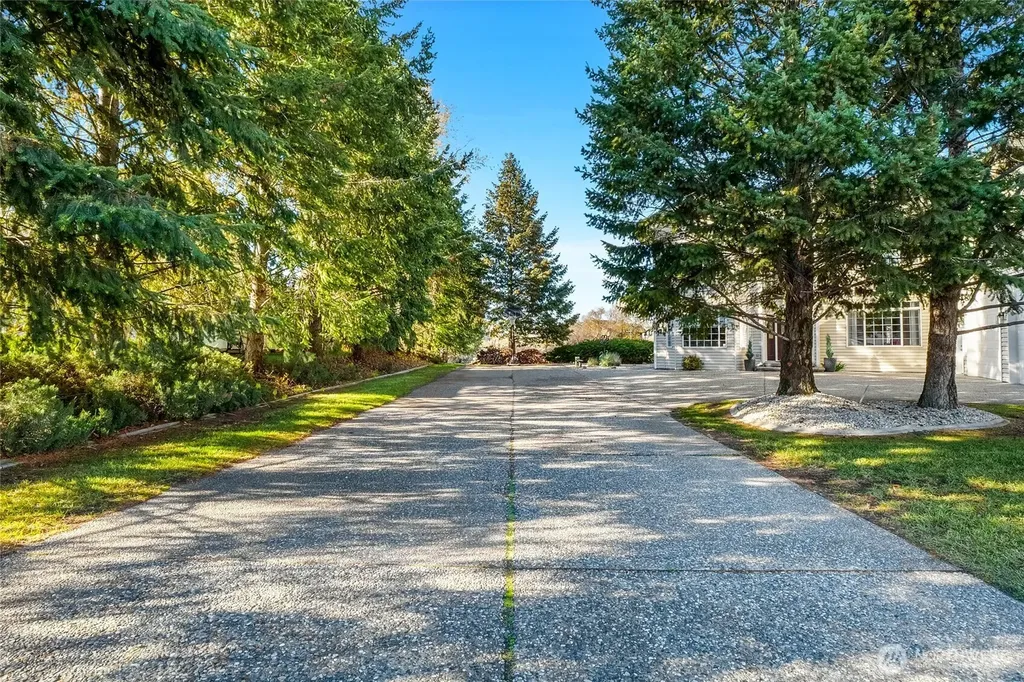506 S Sandalwood Place Moses Lake WA 98837